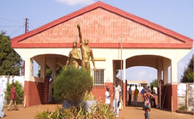 Dossier-Education/Université de Sonfonia : ces incroyables conditions d’étude dans les amphis&nbsp;!